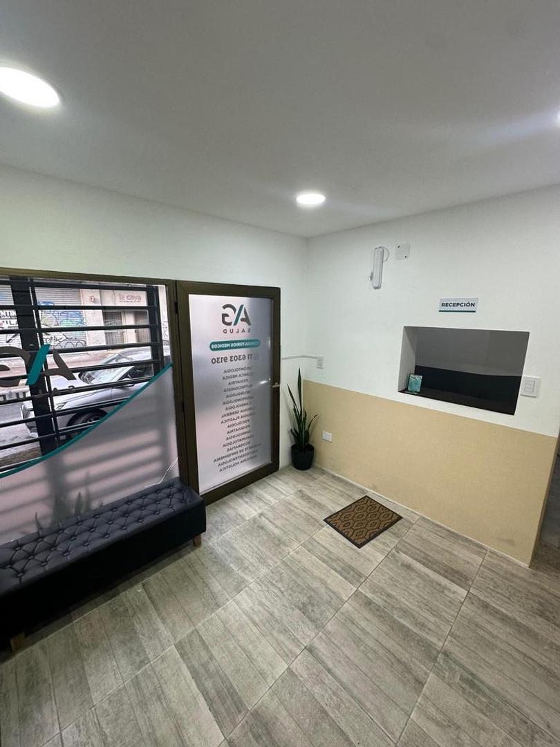 Oficina en Alquiler en Berazategui, $ 400.000