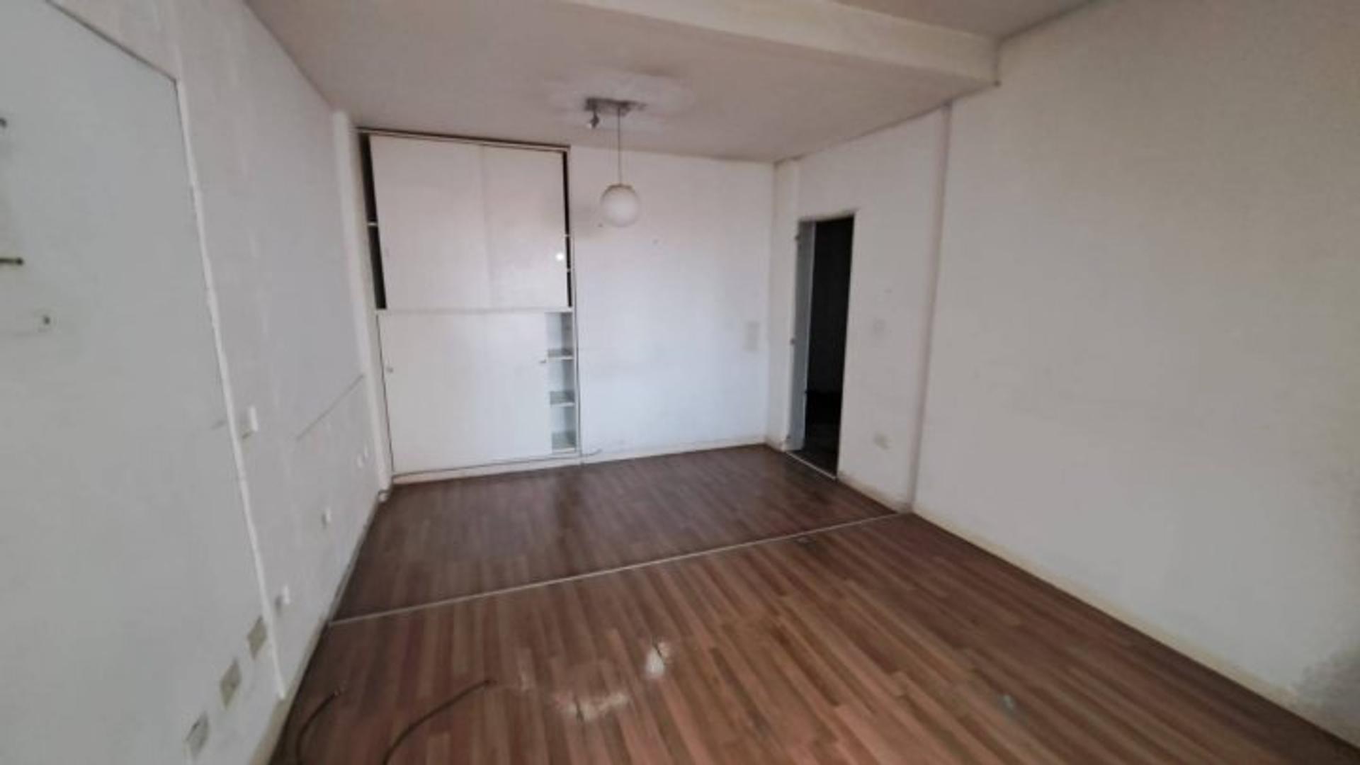 Depto Tipo Casa en Venta de 4 dormitorios