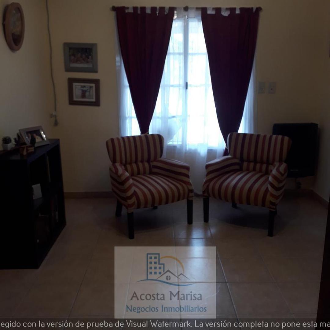 Casa en Venta en Burzaco, USD 155.000