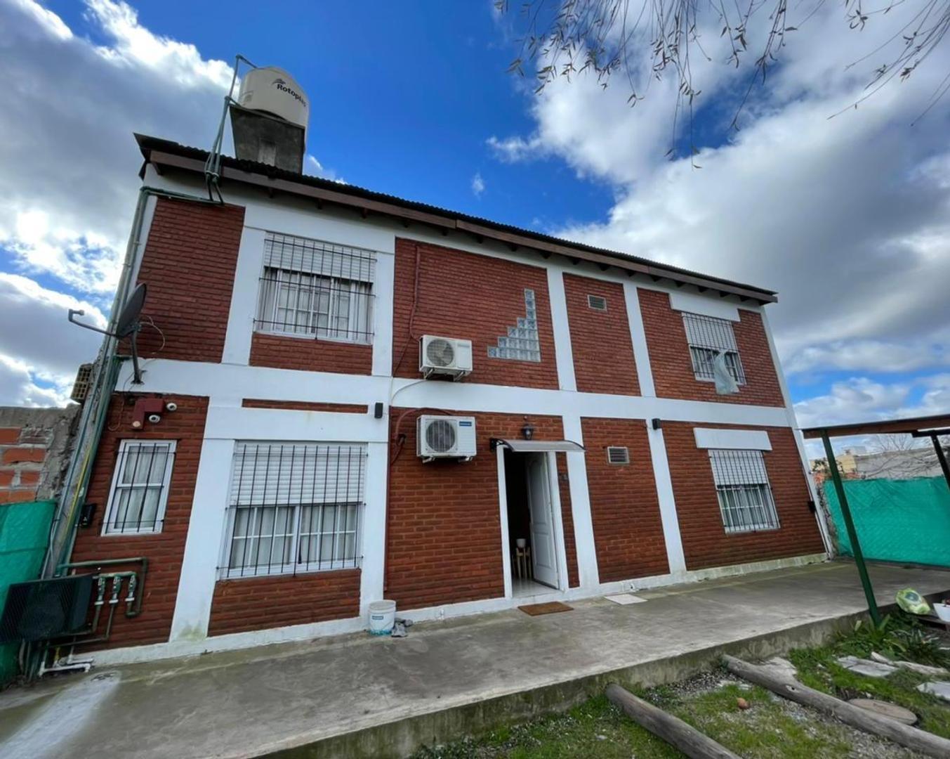 OPORTUNIDAD CASA CON PARQUE LIBRE