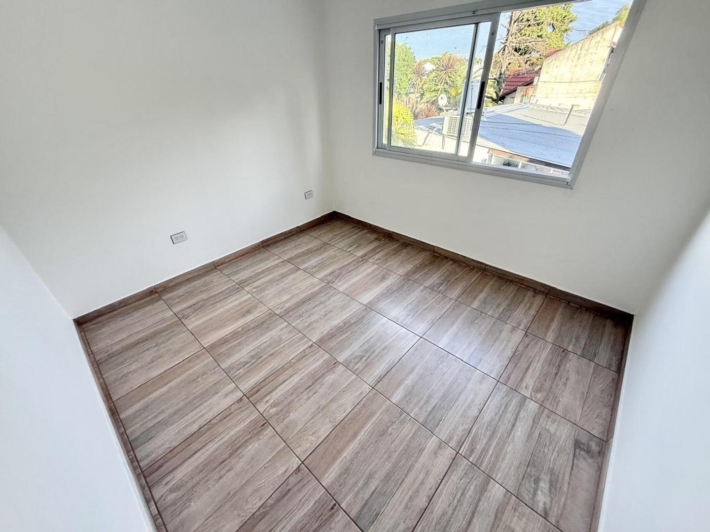 Dúplex 3 ambientes a estrenar.