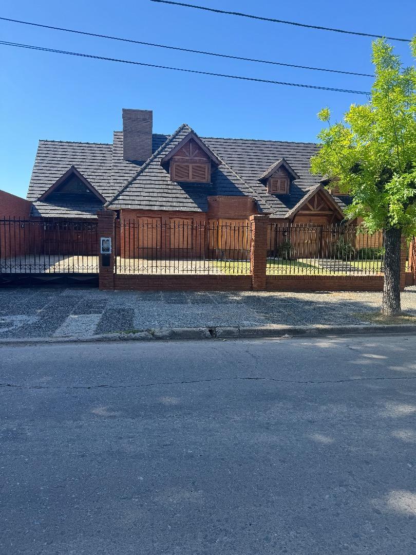 Casa en Venta de 6 dormitorios