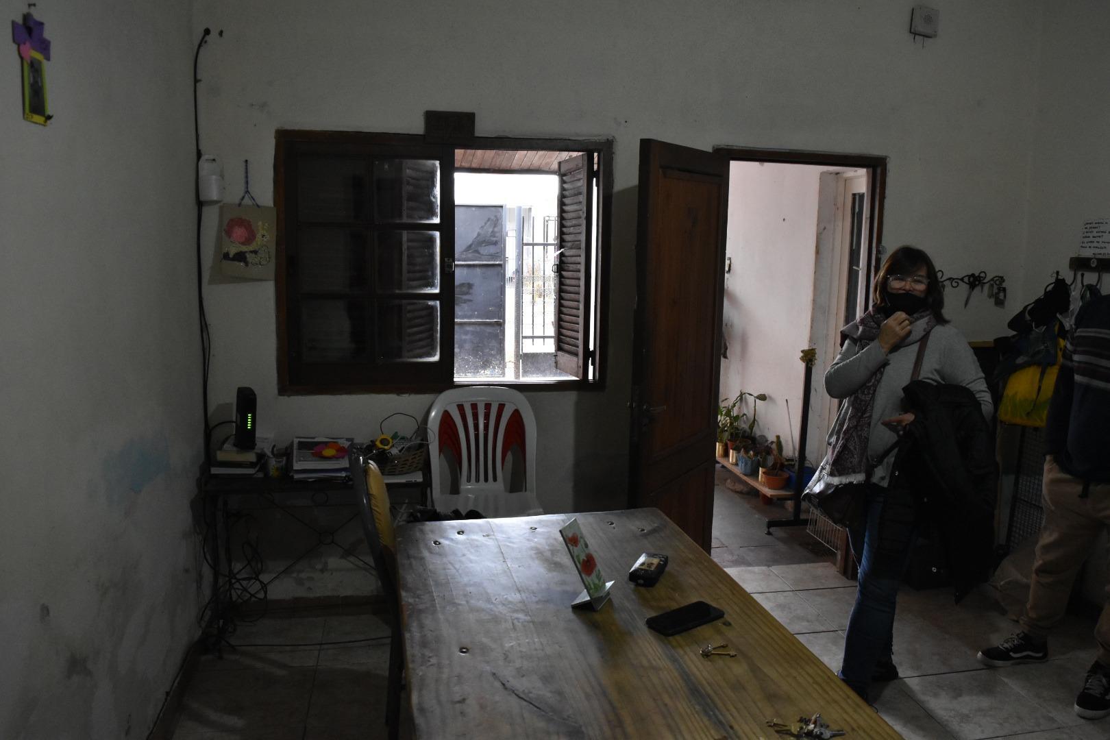 Casa 3 ambientes con 2 baños