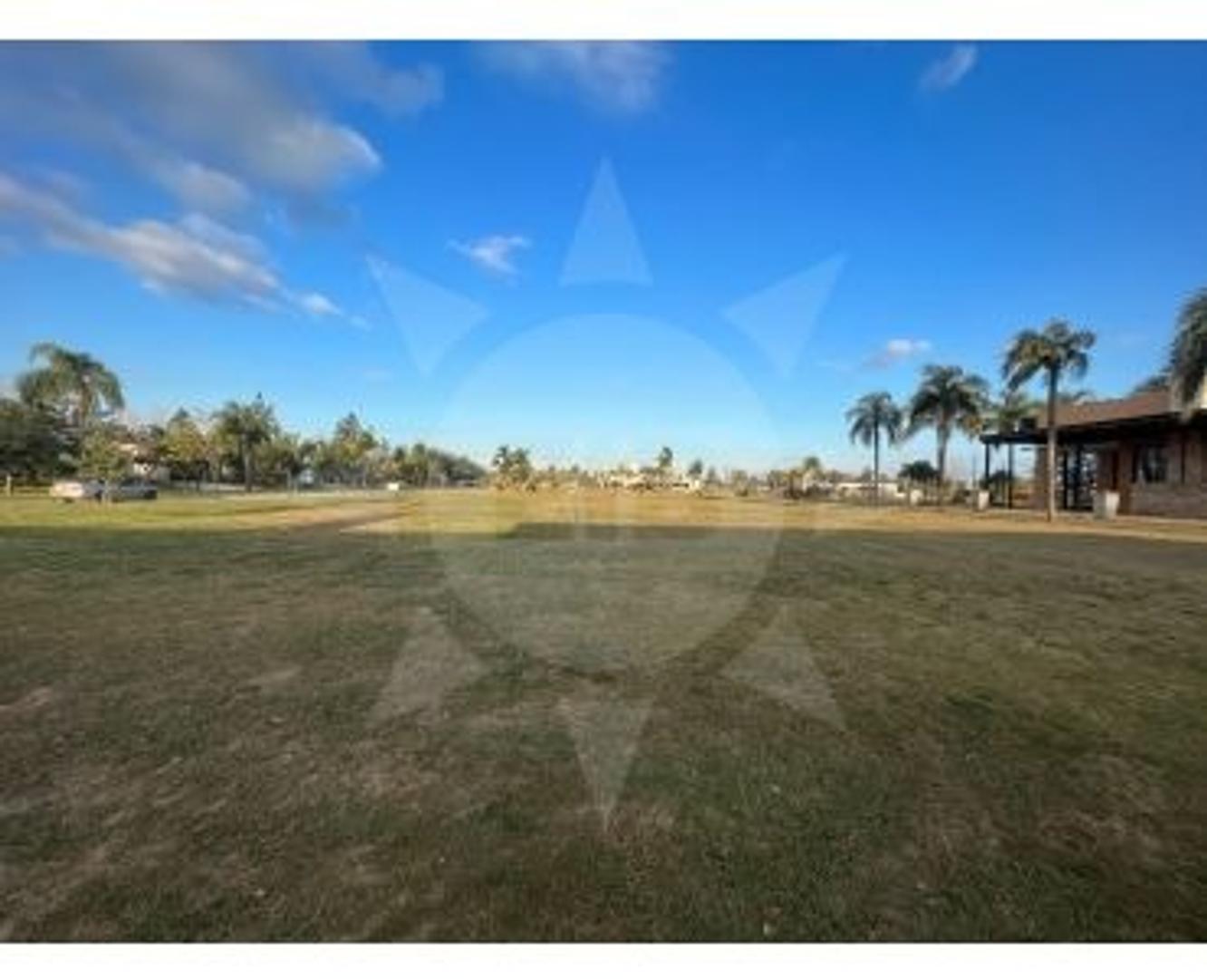 Terreno en Venta en Aires del Llano Country Club, USD 150.000