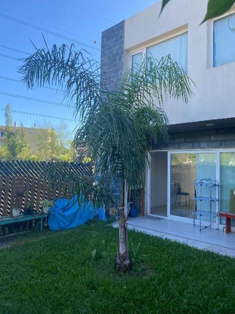 VENTA CASA DE 4 AMBIENTES, BARRIO SPRINGPARK, PILAR