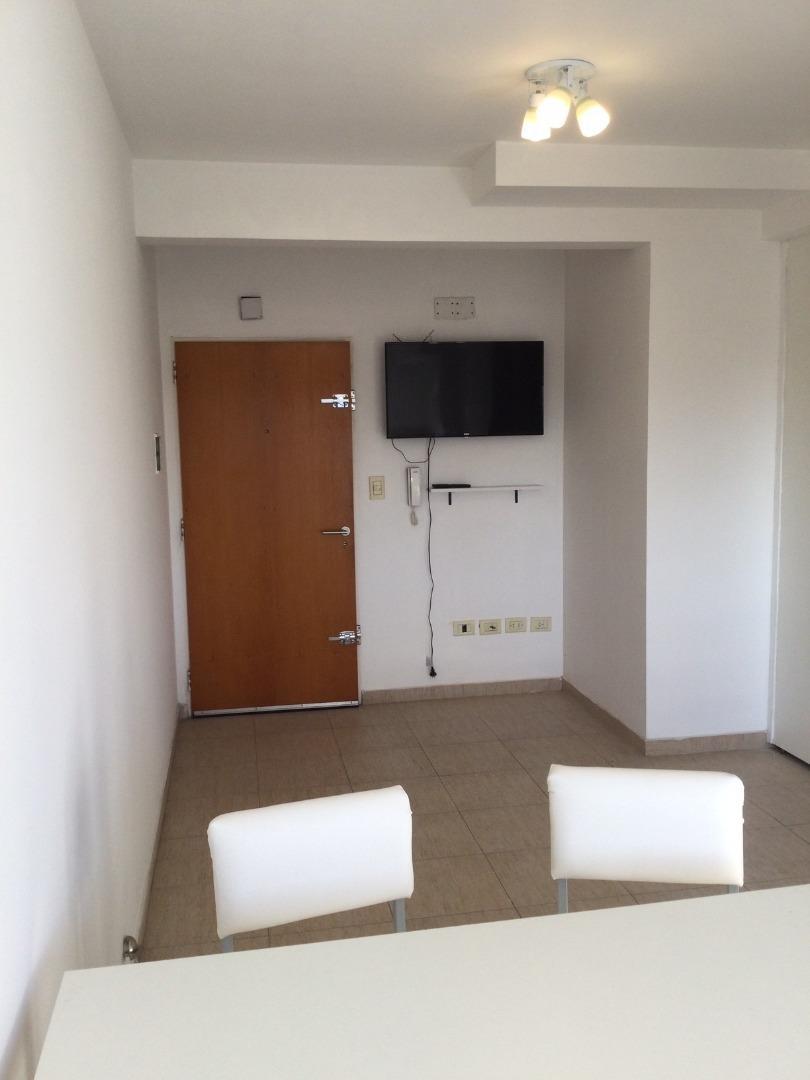 Departamento en Alquiler Temporal en Lomas De Zamora, USD 180