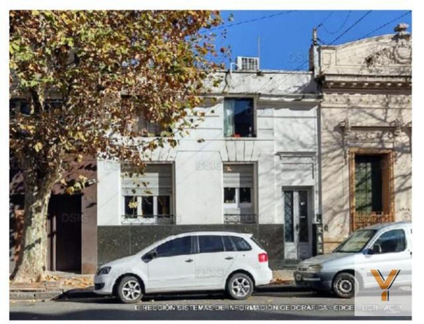 Casa en venta - 1 Dormitorio 1 Baño - Parque Patricios