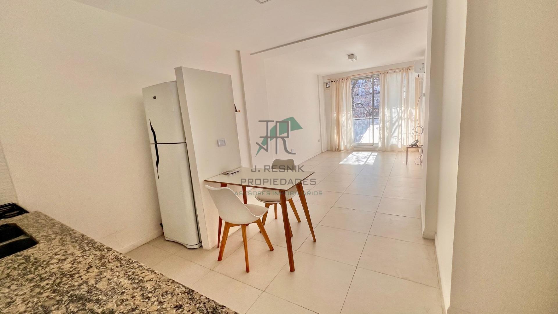 Neuquen 2900, Piso 3