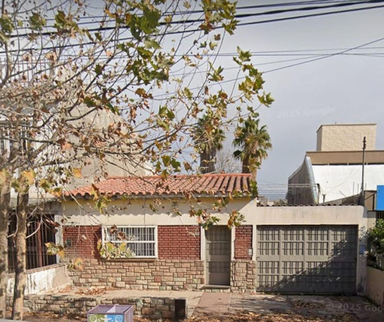 CASA EN PASO DE LOS ANDES - GODOY CRUZ