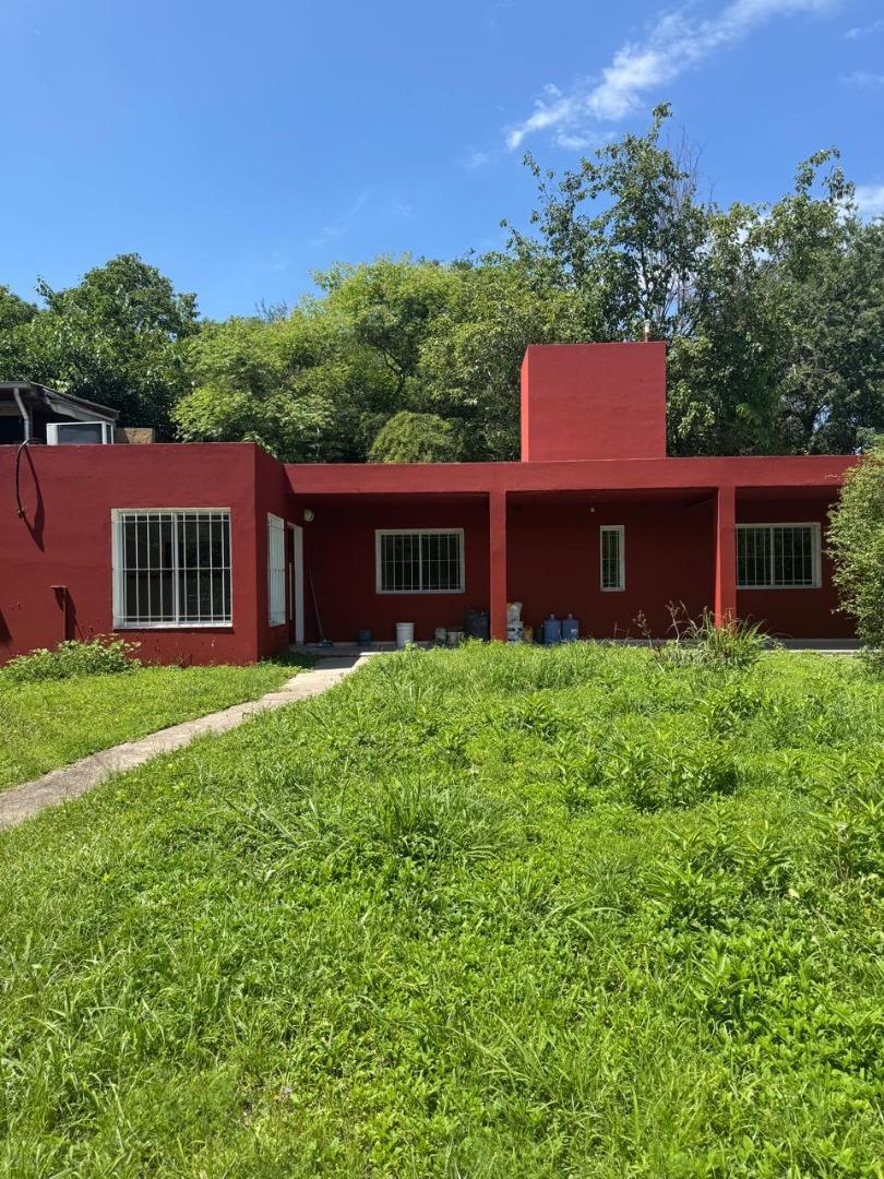 Venta de casa espectacular en Unquillo