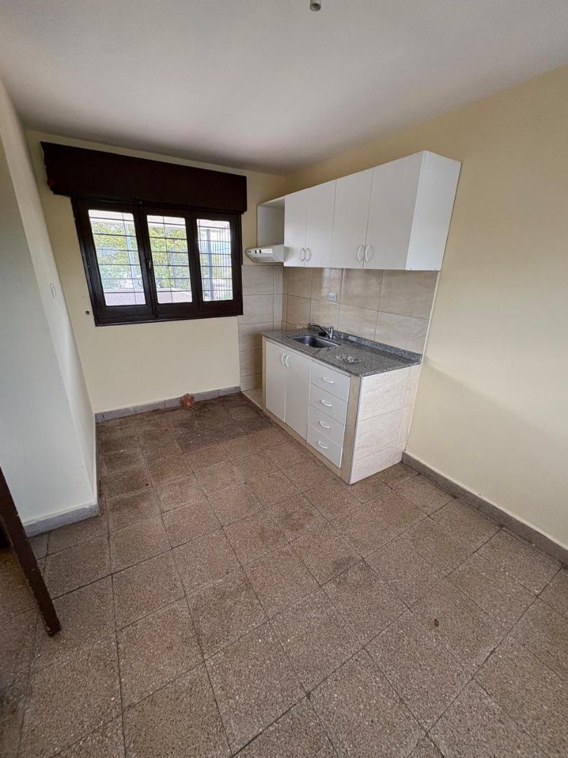 Casa en Alquiler de 1 dormitorio