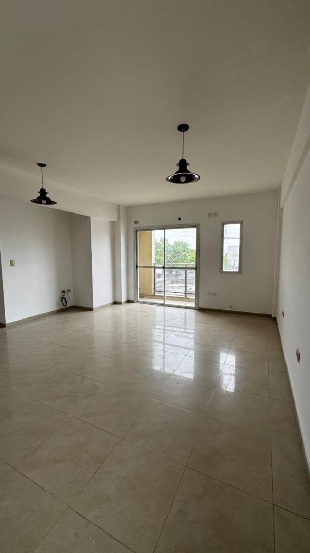 Avellaneda 665 , Piso 3