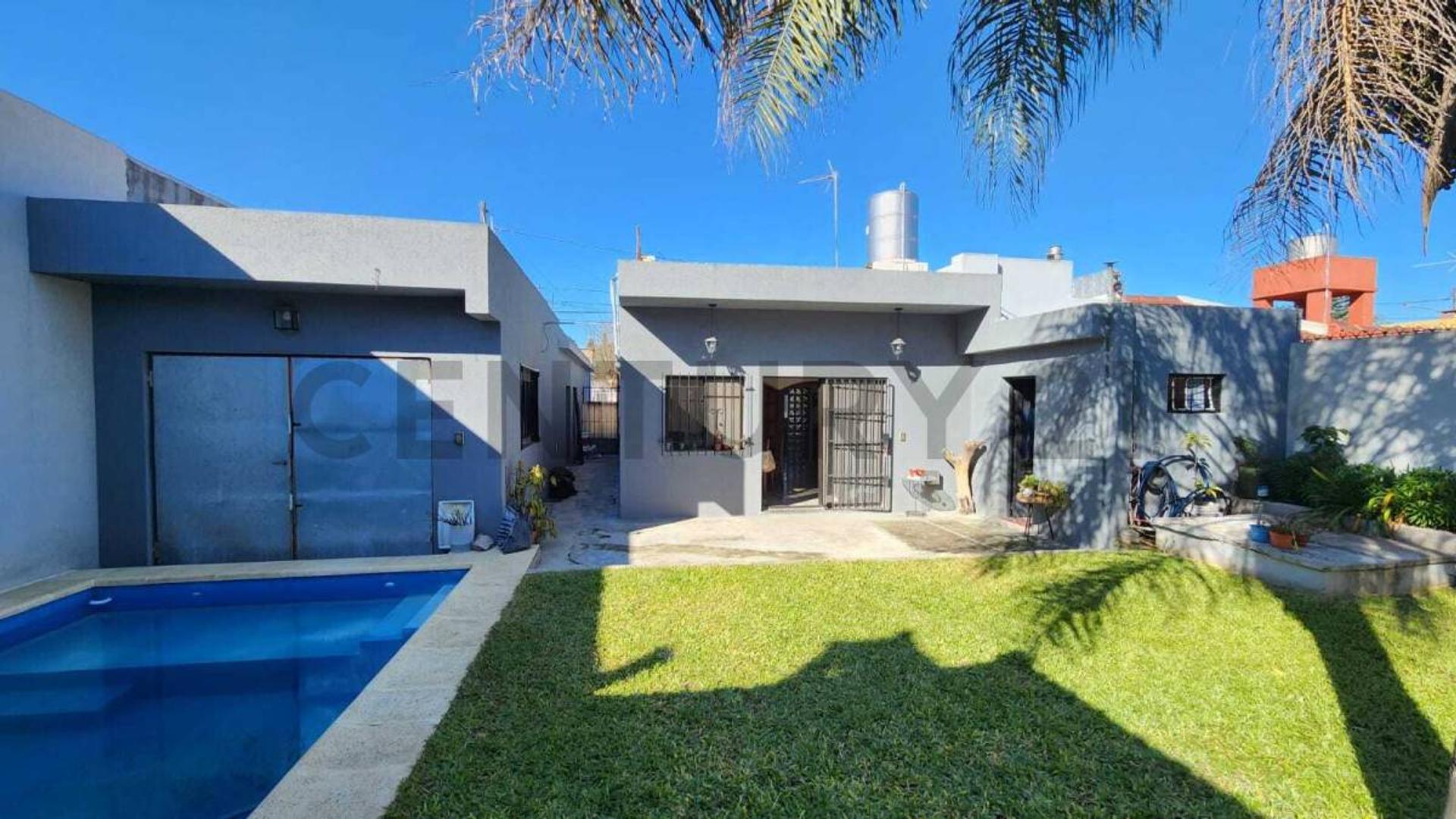 Casa Palomar 4 ambientes-APTA CREDITO-