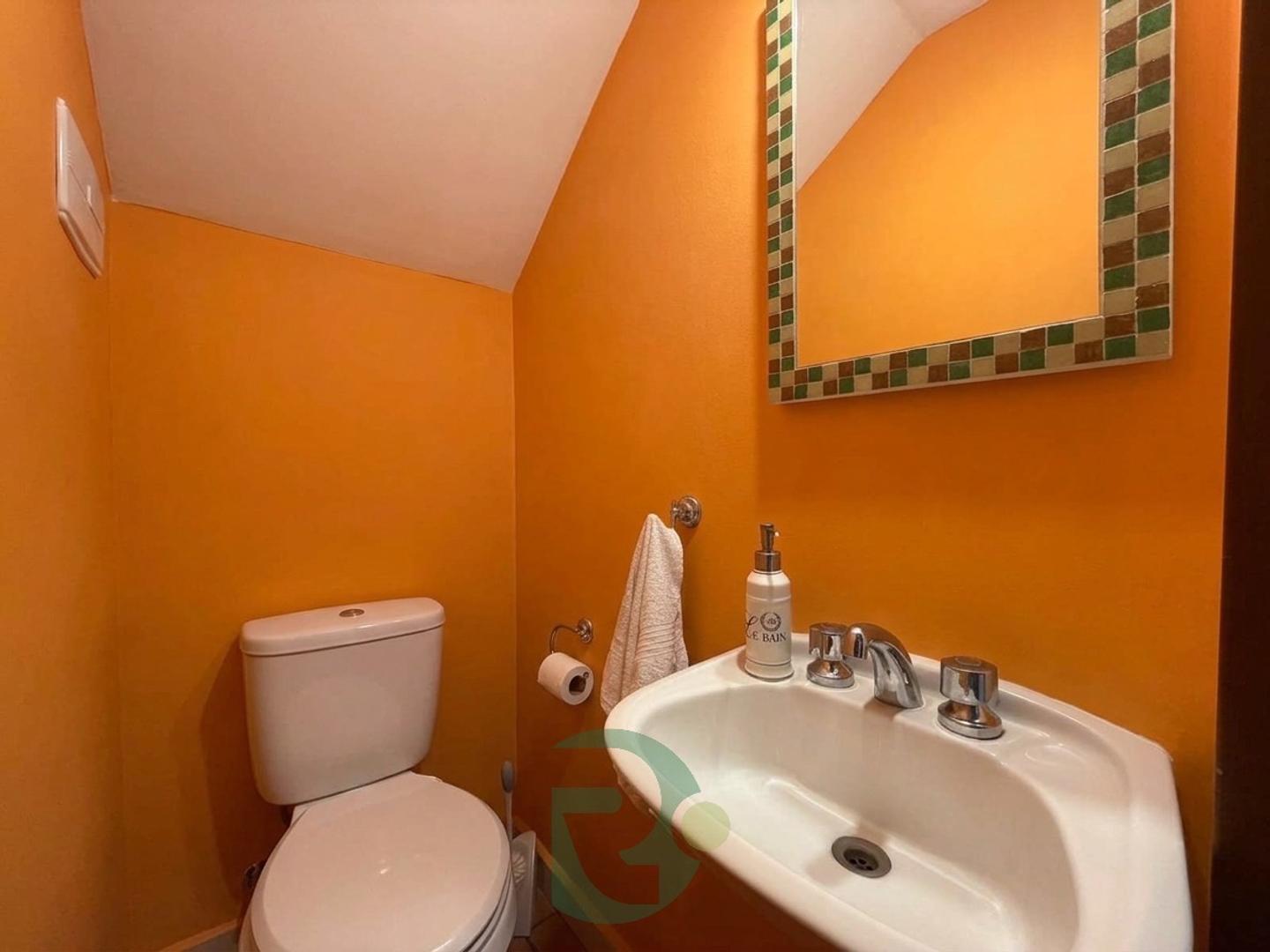 Depto Tipo Casa en Venta 15 años