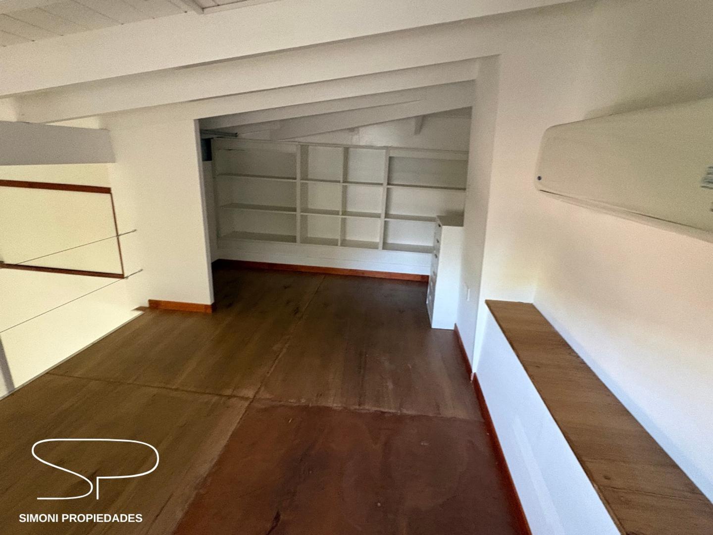 Departamento en Alquiler en Villa Ballester, $ 450.000