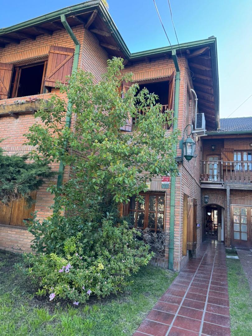 Venta casa. Benito Perez al 1700. Ramos Mejía.