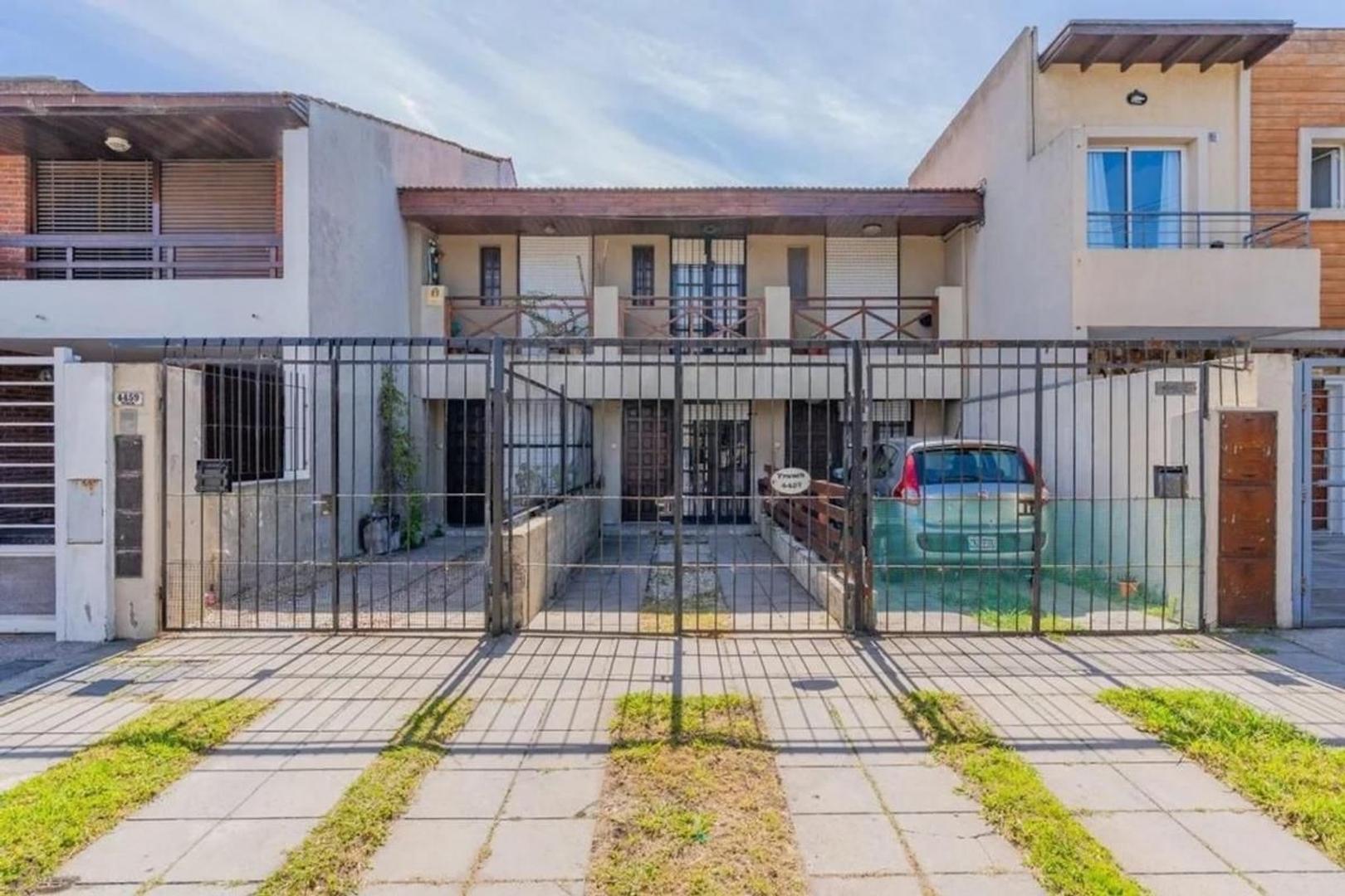 EXCELENTE DUPLEX 3 AMBIENTES A CUADRAS DE PARQUE LURO