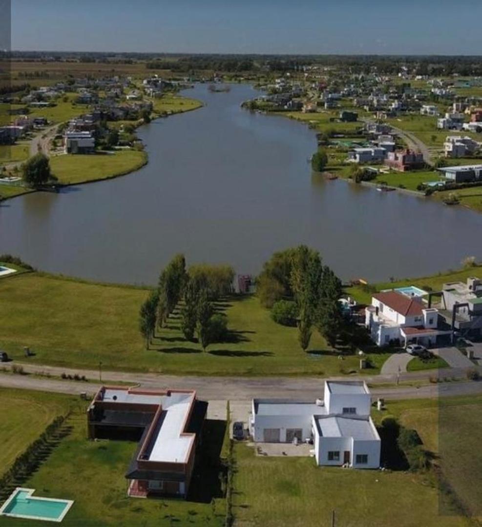 Terreno en Venta de 814,0 m2