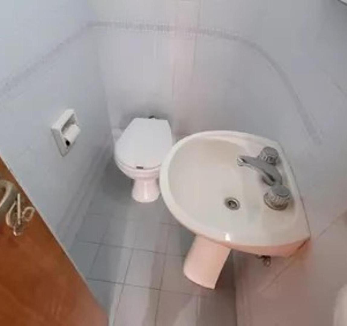 Departamento 2 ambientes con 2 baños