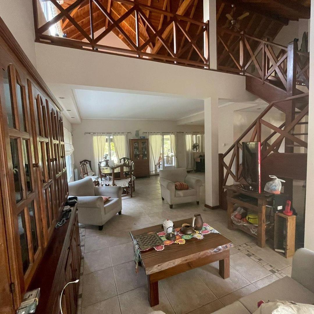 Casa en Venta de 4 dormitorios