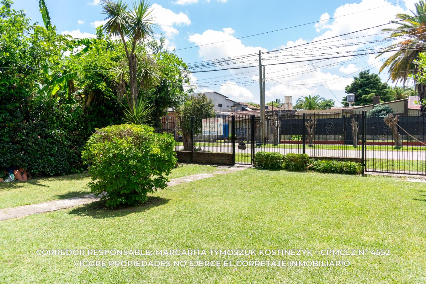 Casa 3 ambientes con 1 baño