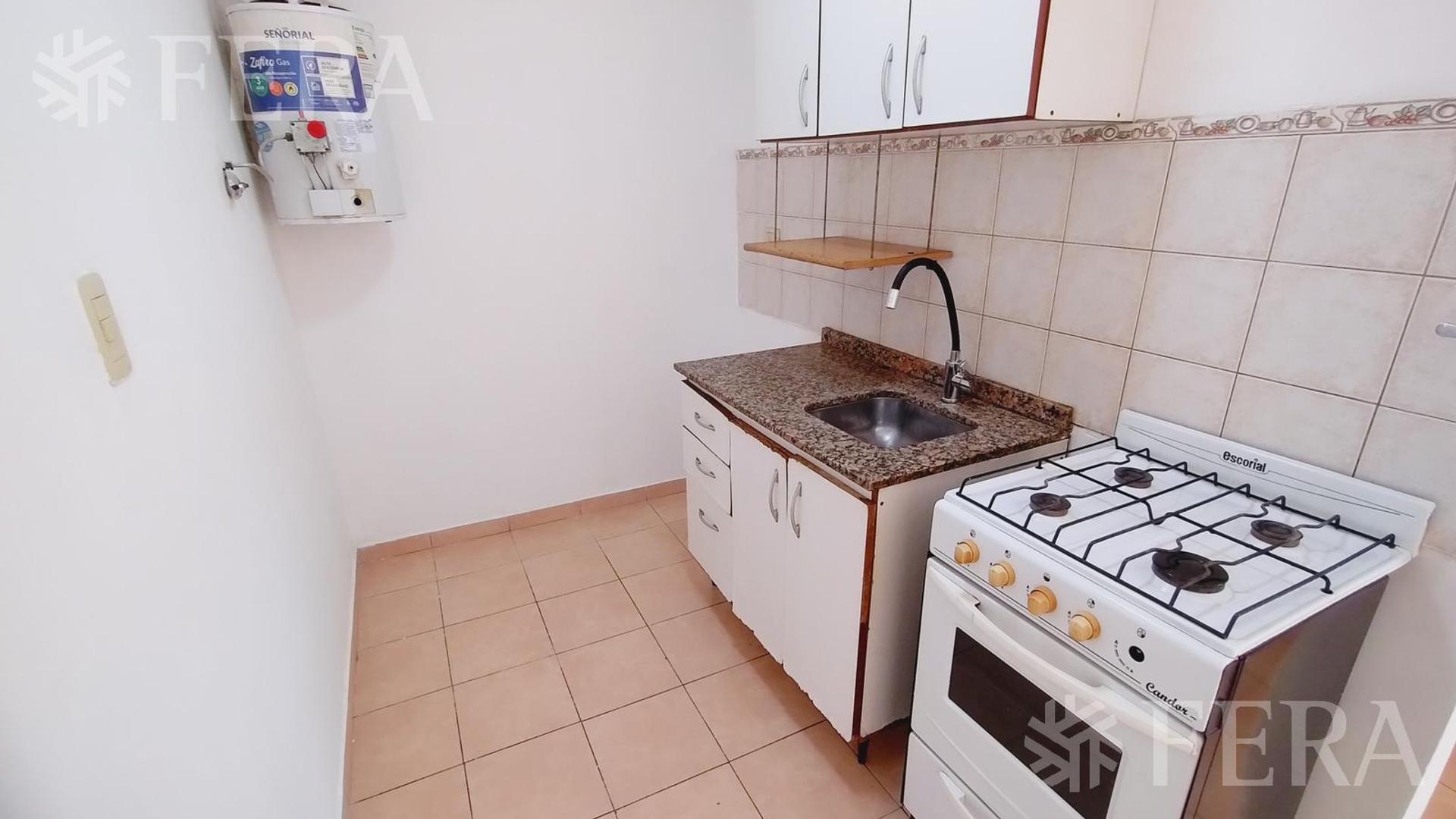 Departamento en Alquiler en Villa Dominico, $ 460.000