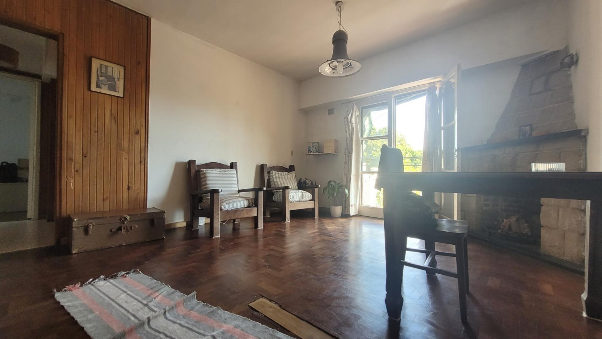 Departamento en venta planta alta Boulogne