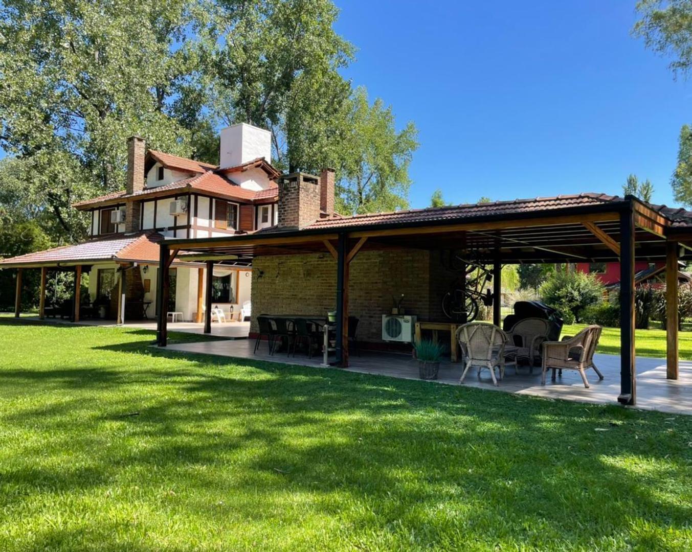 Club De Campo La Tradicion, Francisco Alvarez