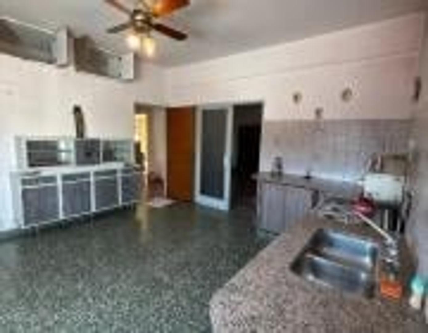 PH AL FRENTA 1 PISO BILLINGHURTS