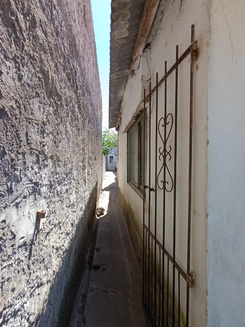 Casa en Venta en Burzaco, USD 65.000