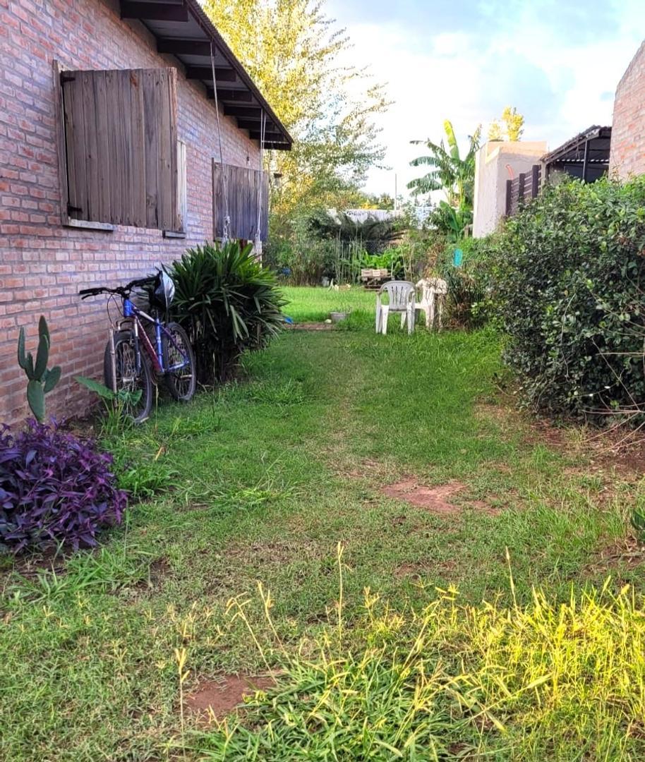 Casa 3 ambientes con 2 baños