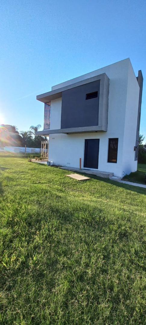Duplex En Venta ~ Complejo Cerrado ~ Oro Verde