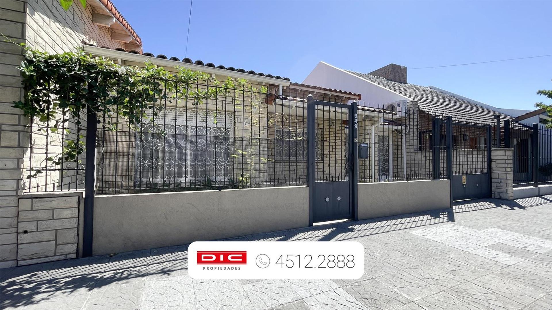 Casa 2 dormitorios Venta - Mart.-Santa Fe/Fleming