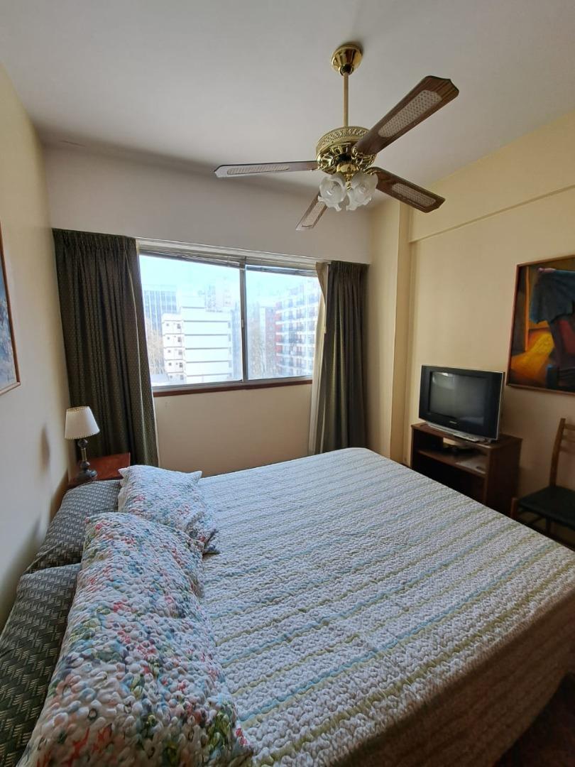 Departamento en Venta en Plaza Colon, USD 56.000