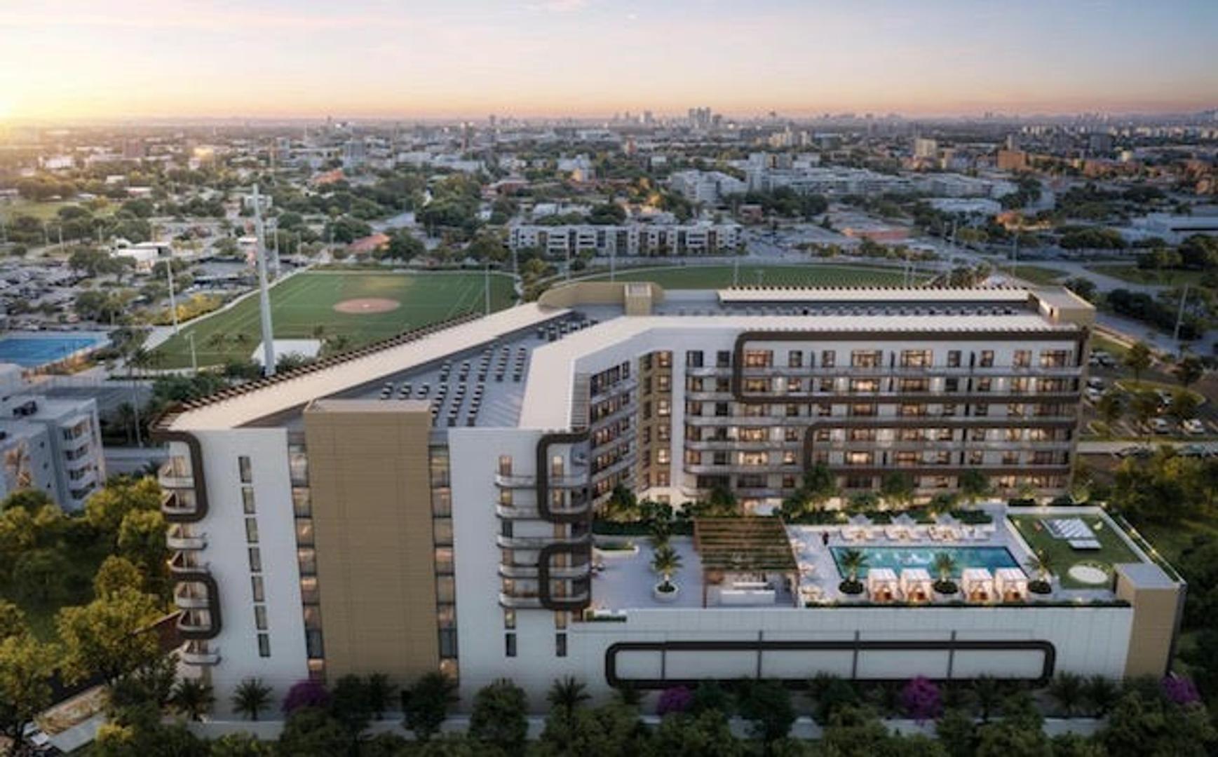 Se 7th Street, Hallandale Beach 218