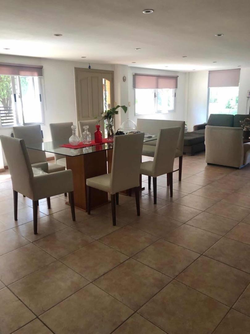 CASA EN VENTA  4 AMB. COUNTRY MI REFUGIO-CANNING