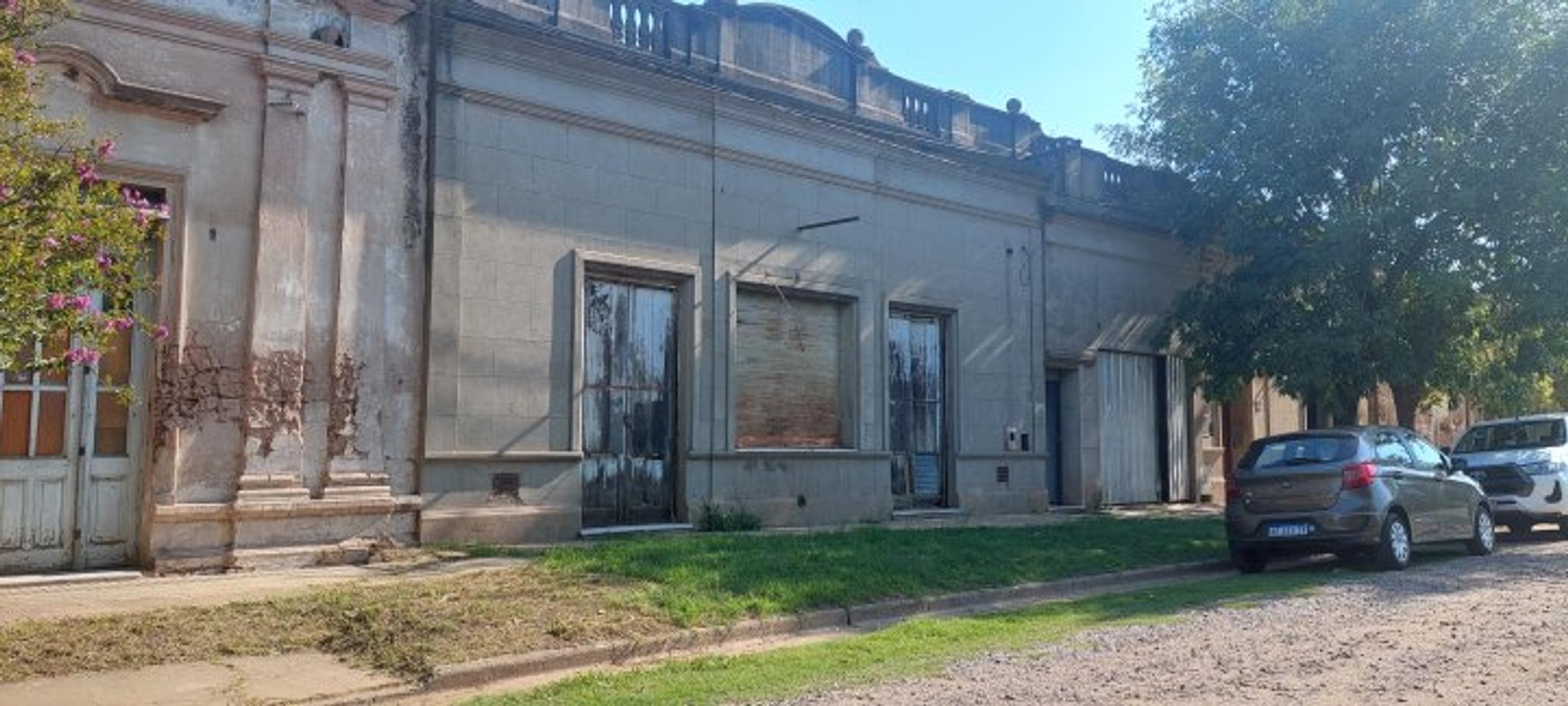 VENTA DE CASA A RESTAURAR - RAWSON - PCIA BS AS