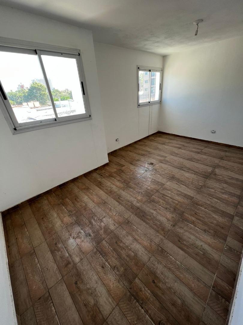 Antonio Del Viso 321 , Piso 2