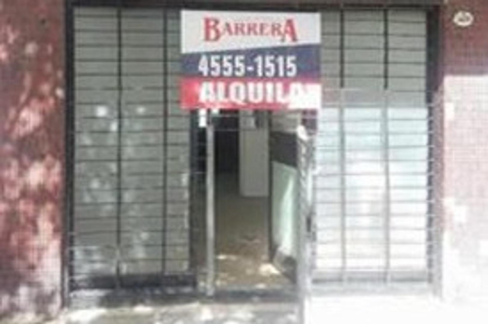 Plaza y Los Incas, 1 cuadra Av. Alvarez Tomas, 26 m2 PB