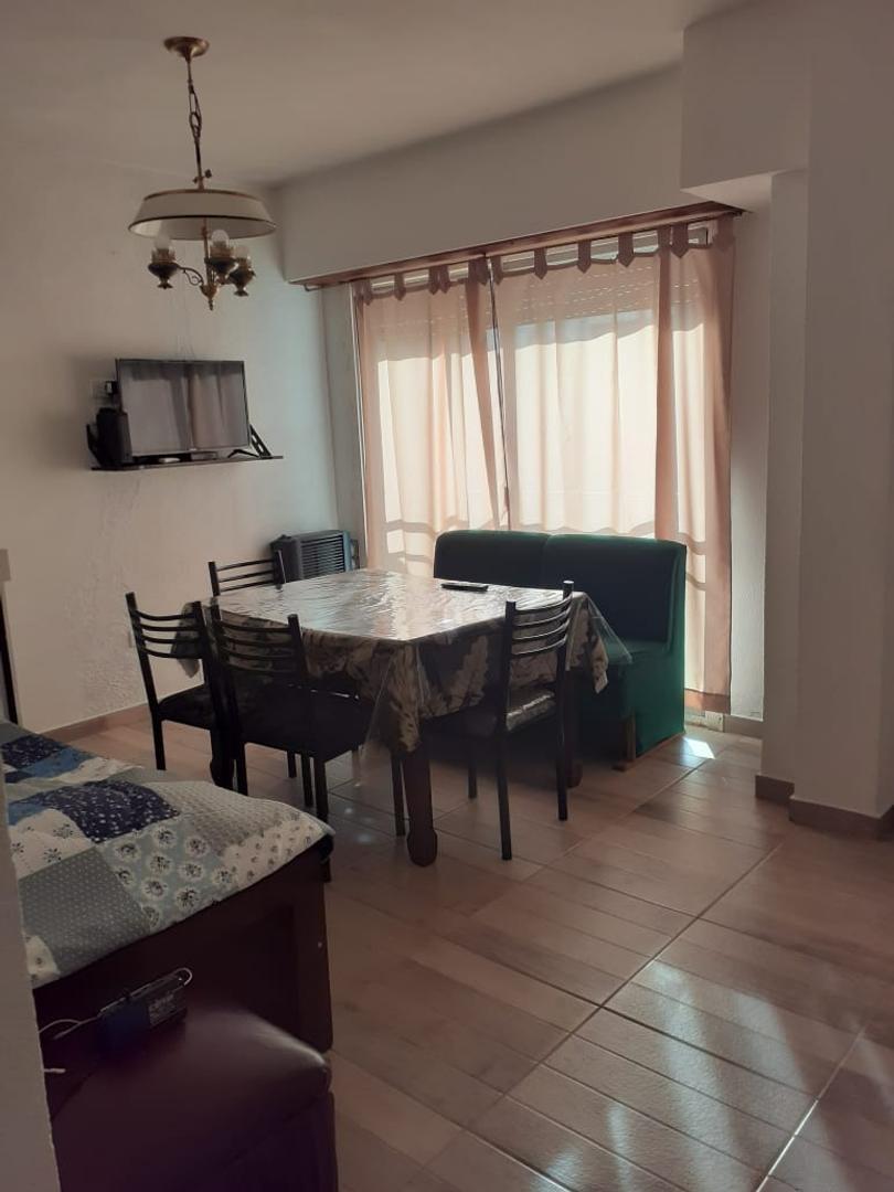 Arenales 2400, Piso 9