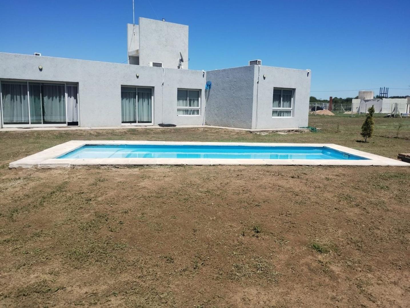 estel gutierrez laune 100