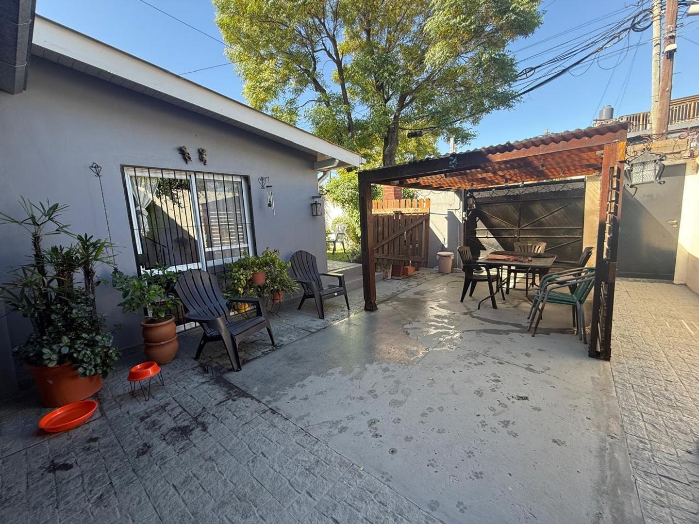 Depto Tipo Casa en Venta en Villa Adelina, USD 190.000