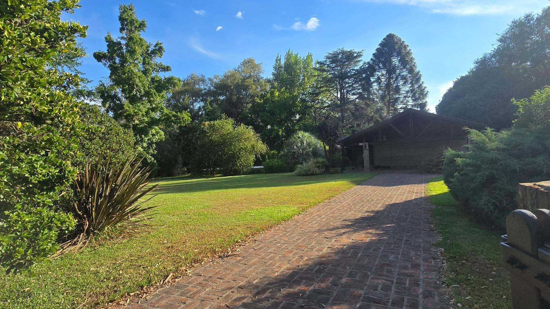 Casa estilo campo, ideal para vivienda permanente