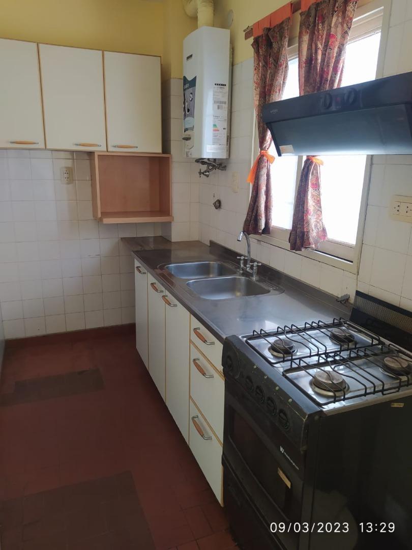 Salta 2942 , Piso 02