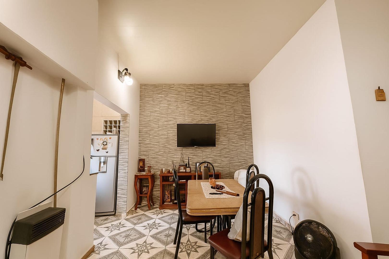 Depto Tipo Casa en Venta de 2 dormitorios