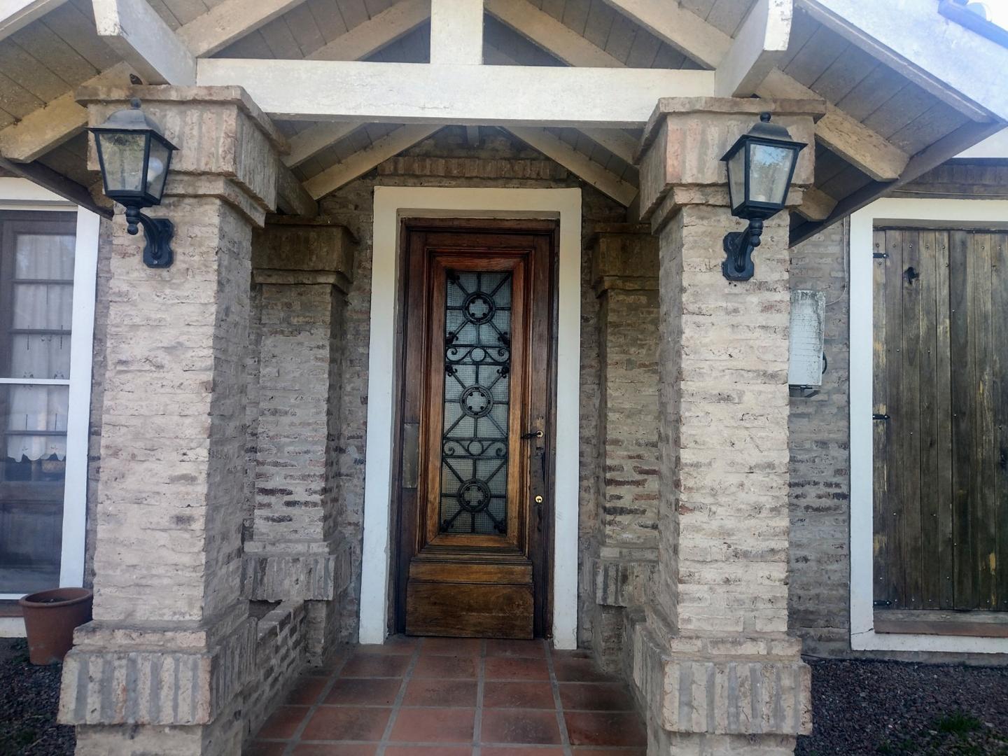 DUGGAN CASA 2 DORM - FONDO   - CERCA DEL CAMPO