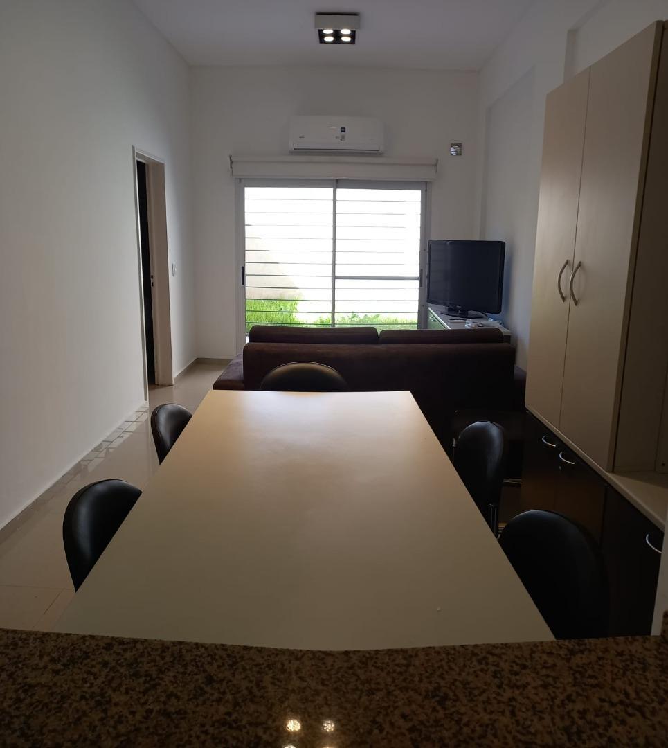 Departamento en Alquiler en Wilde, $ 420.000