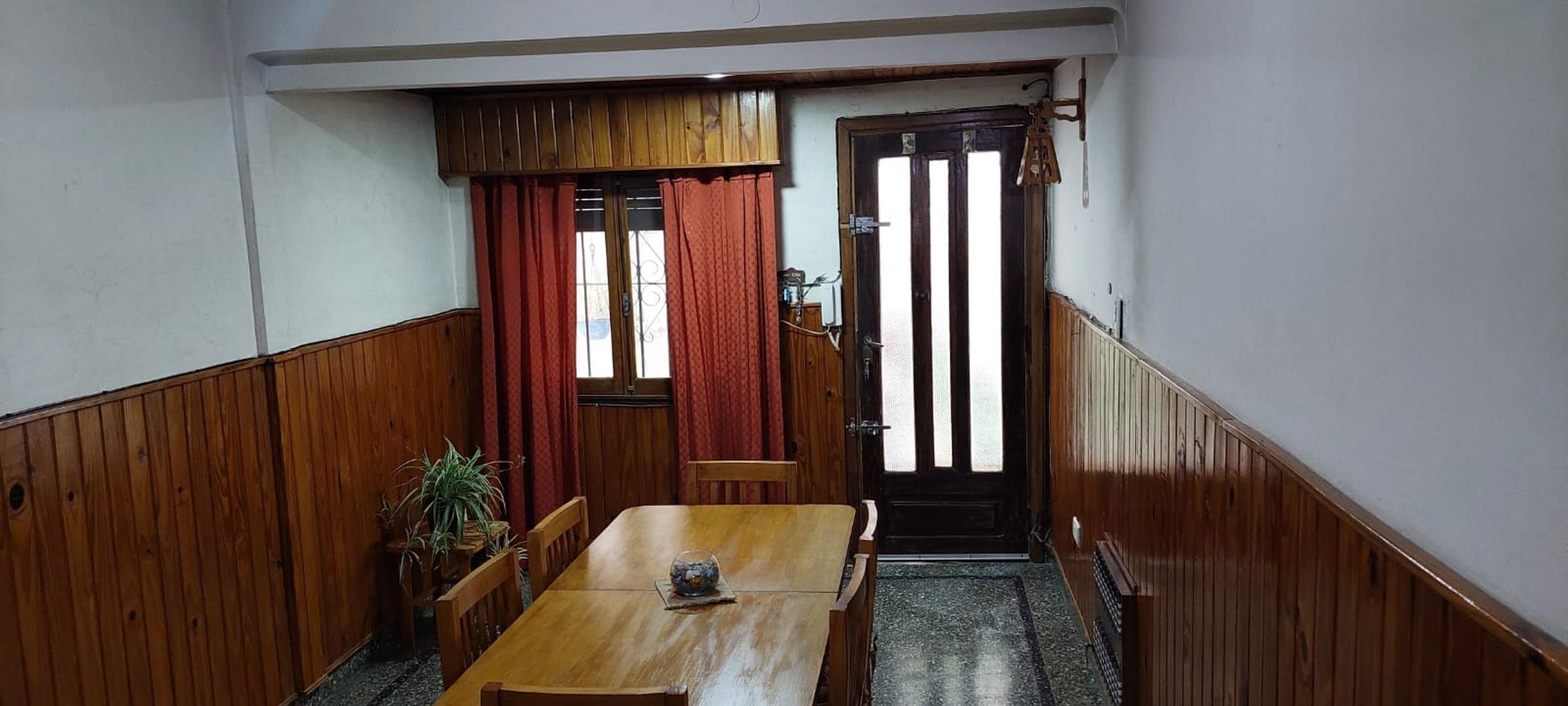Depto Tipo Casa en Venta de 2 ambientes