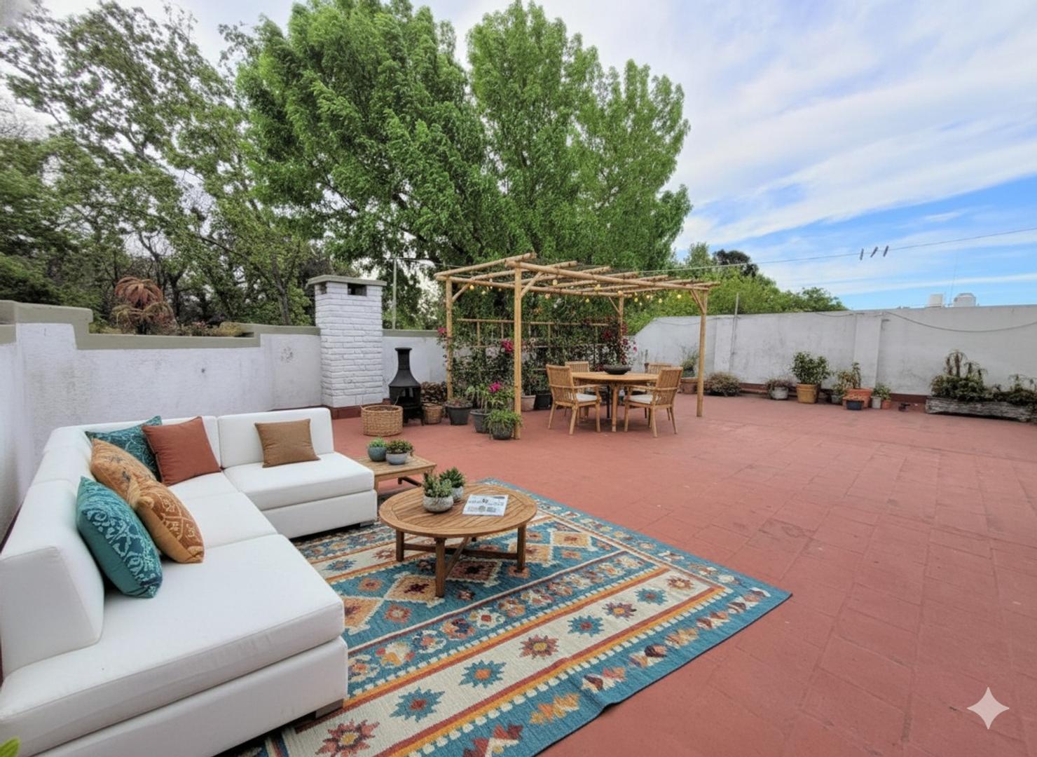 PH con Entrada Independiente y Terraza Propia. Sin Expensas