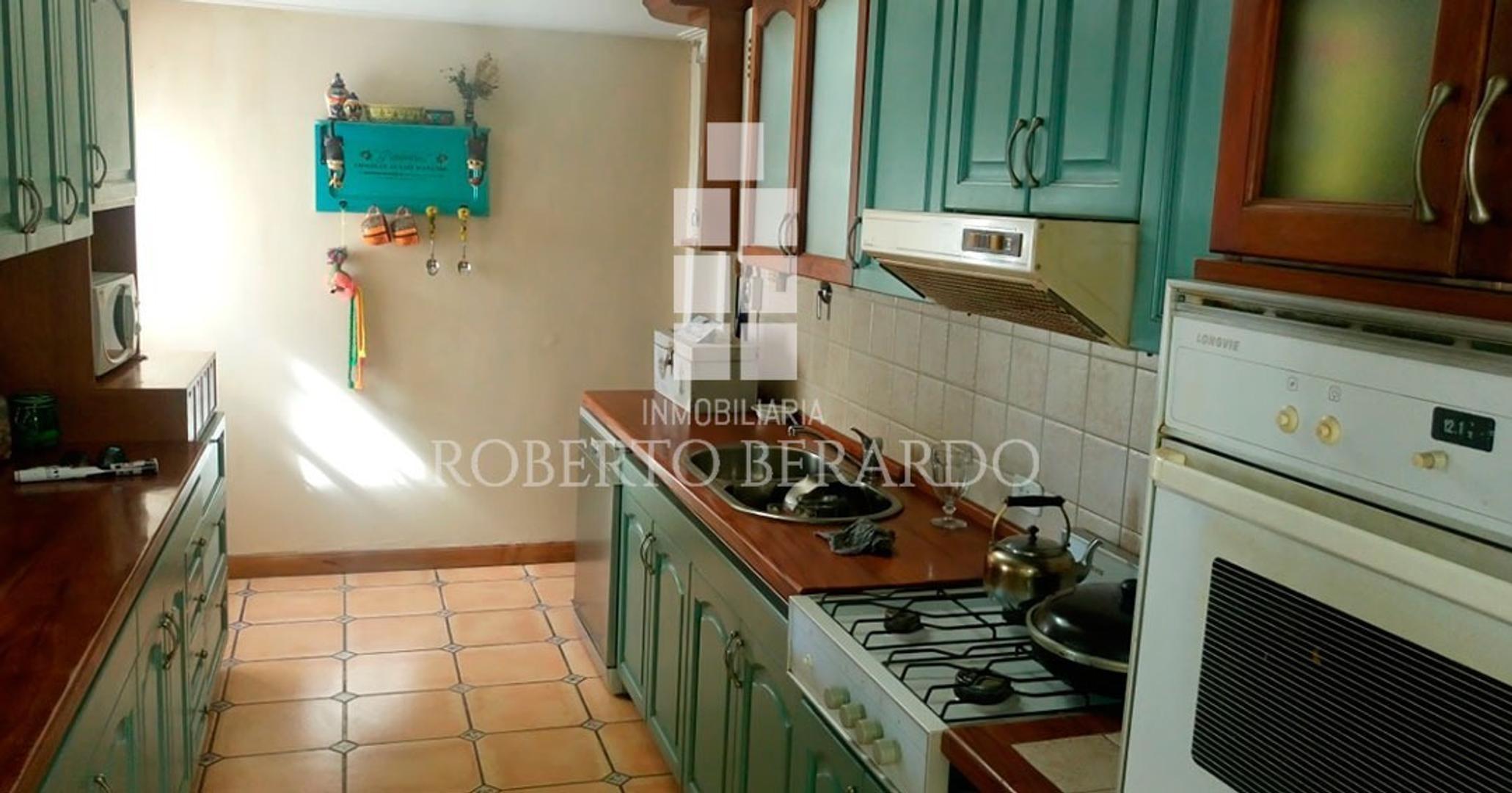 Excelente Casa en Barrio Catedral